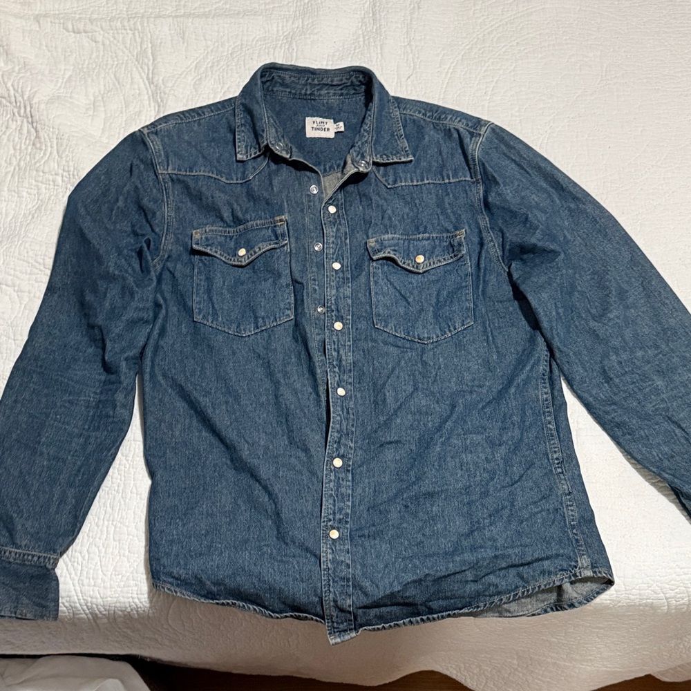 Flint and Tinder Men's Blue Denim Casual Button Down Shirt